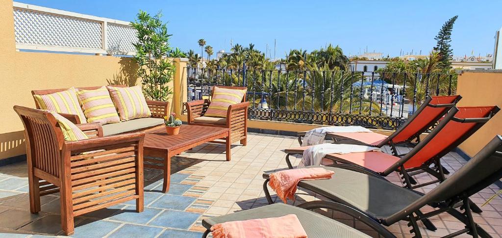 Balkón alebo terasa v ubytovaní HD Mogan Beach Apartment