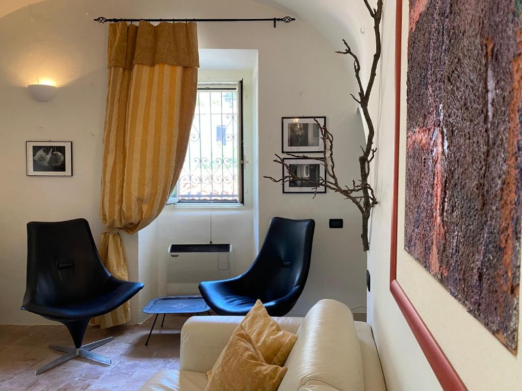 Posezení v ubytování Fisolare Suite romantica per due