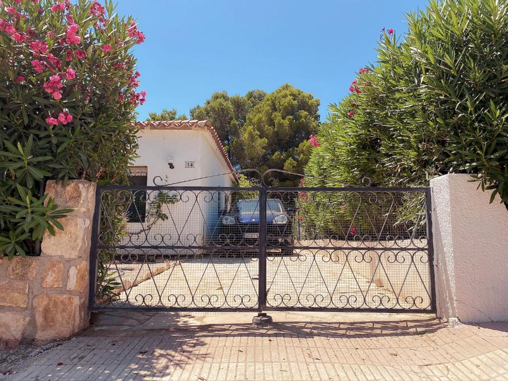 Fotografia z galérie ubytovania Villa Dos Calas - Bonita Villa de estilo rustico y piscina de agua salada v destinácii L'Ametlla de Mar