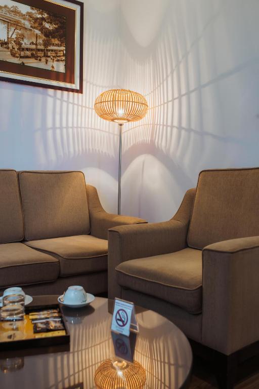 Suite Junior Với Cửa Sổ