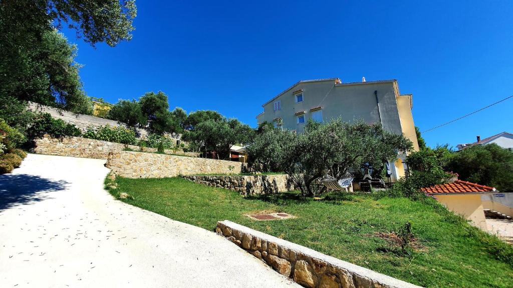 Zahrada ubytování Apartments Maričić Banjol