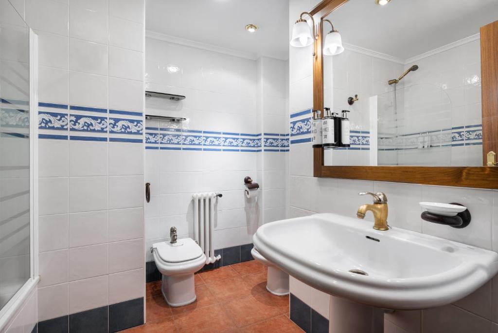 Crisol Conde Rodrigo - Chambre Double Avec Lit D'Appoint