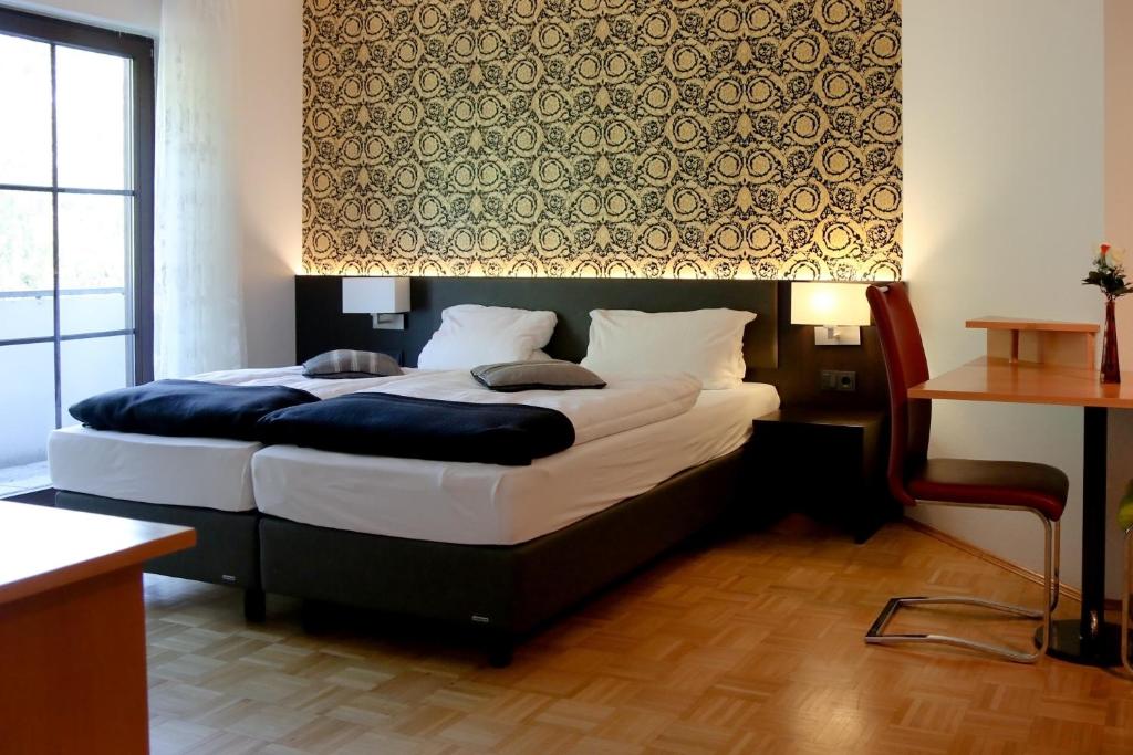 Hotel Gasthof Metzgerei Drei Linden - 12