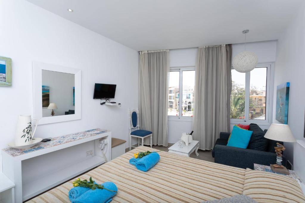TV a/nebo společenská místnost v ubytování Hotel Opera