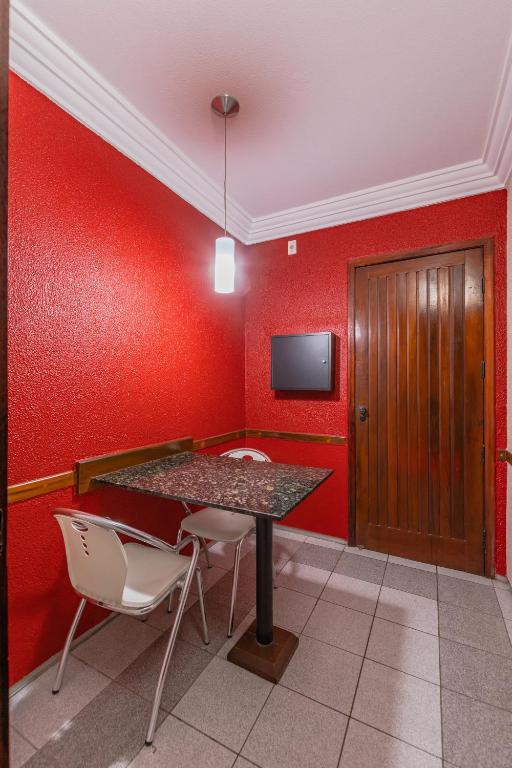  Dreams Motel (Adult Only)