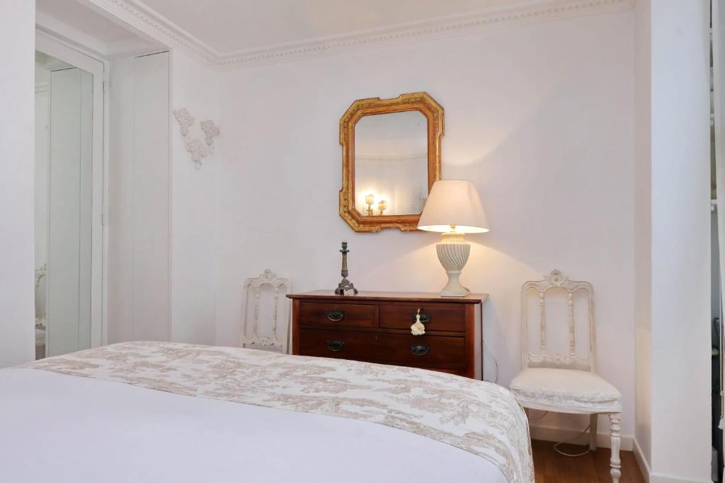 Posteľ alebo postele v izbe v ubytovaní RomeAsYouLike - Arancio Apartments N°9