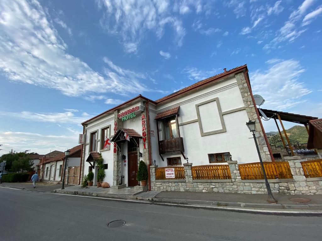Budova, kde se hotel nachází