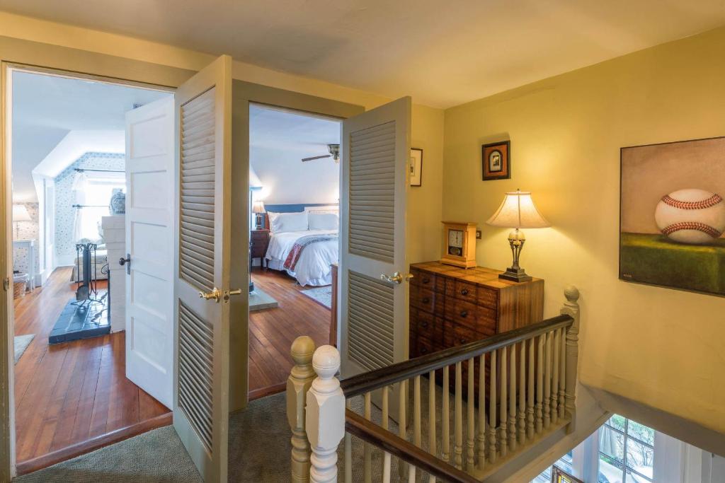 Snug Cottage photo