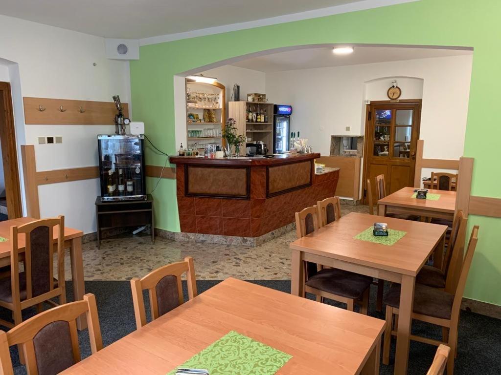 Restaurace v ubytování Hospůdka U rybníčku