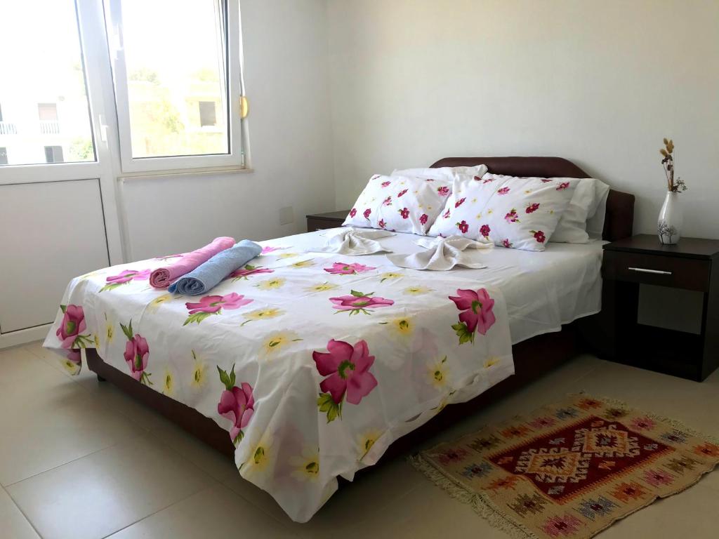 Postel nebo postele na pokoji v ubytování Apartments KRAJA