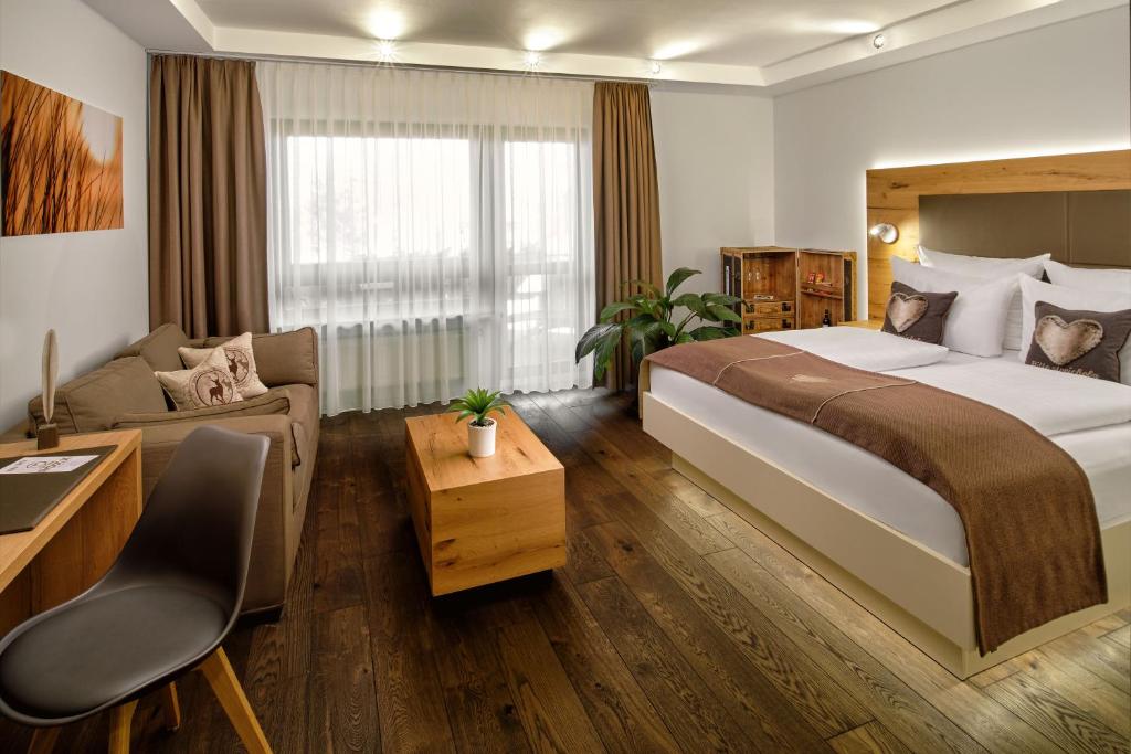 Neo Hotel Linde Esslingen - Полулюкс «Нео Стайлз»
