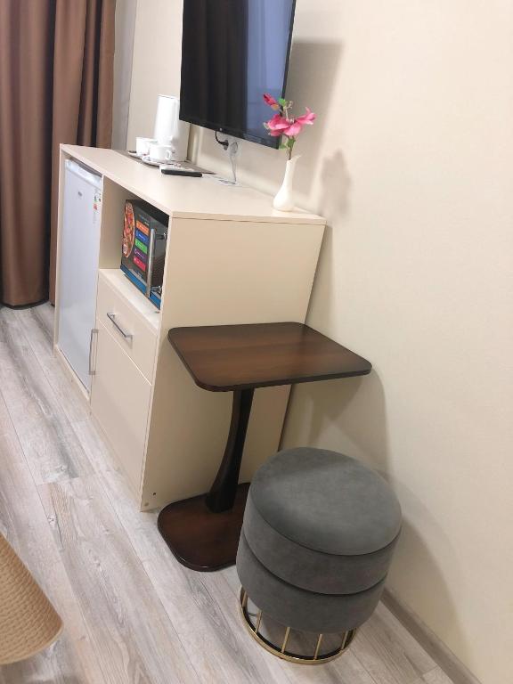East Residence Gray - Small Double Room