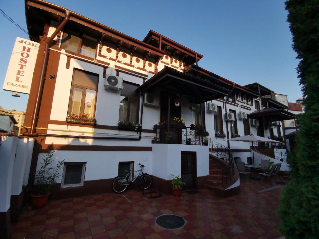 Budova, kde se hostel nachází