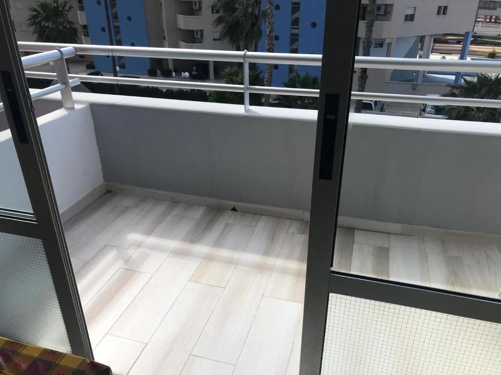 A balcony or terrace at SERVICE APART LAZARO - Aguamarina 1 dormitorio