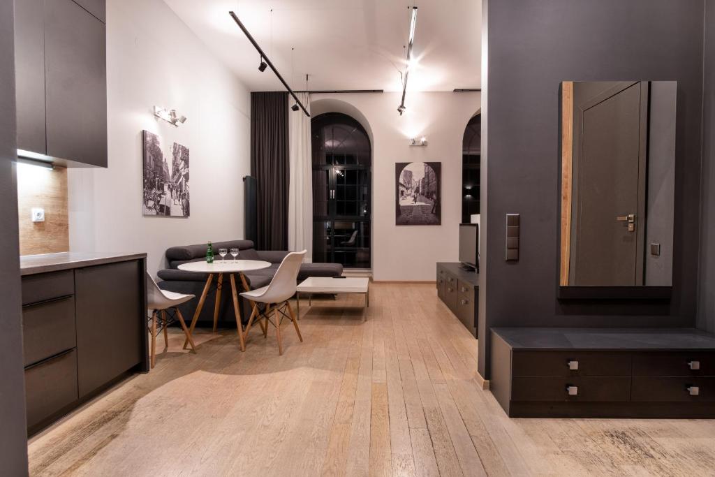Your Aparts - Lofty Scheiblera - One-Bedroom Apartment