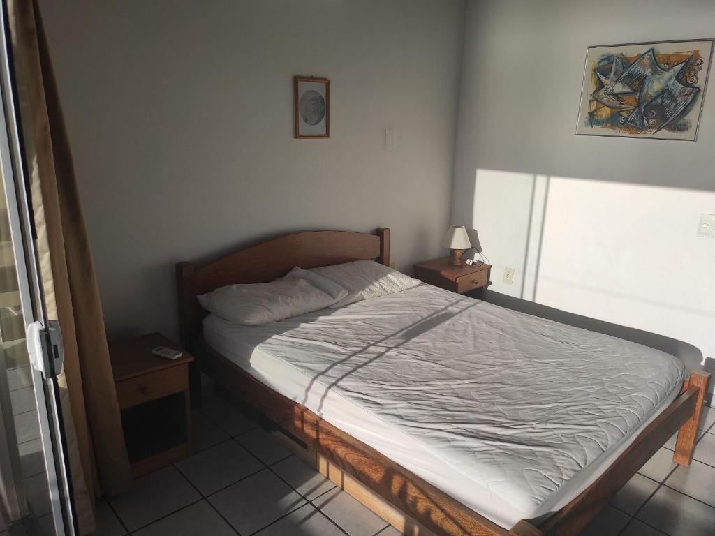  Linda casa 3 quartos 60 m da praia em Florianópolis - ideal para famílias