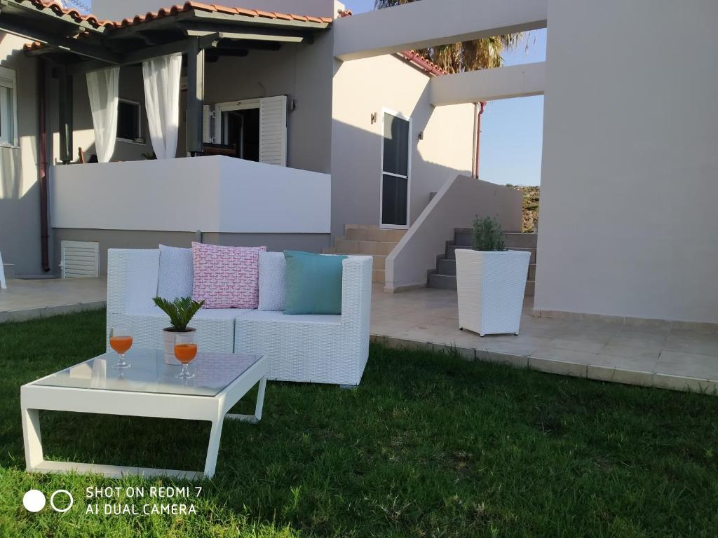 Catherina's home, Chorafakia (updated prices 2025)