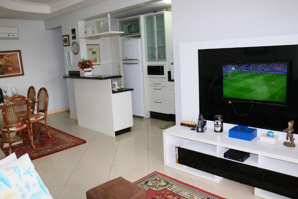  Lindo Apartamento em Jurerê 3 quartos com piscina no prédio Florianópolis