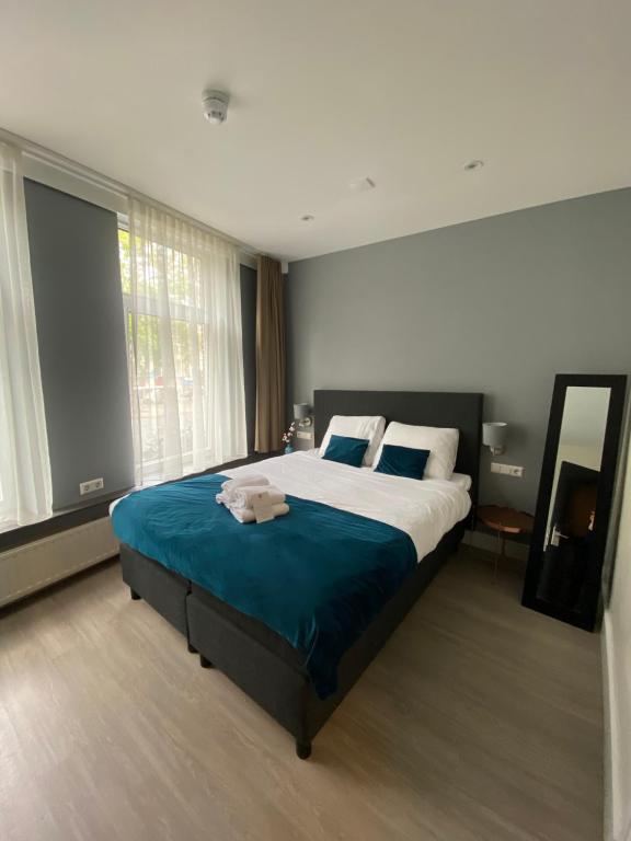 NL Hotel District Leidseplein - Resim 17