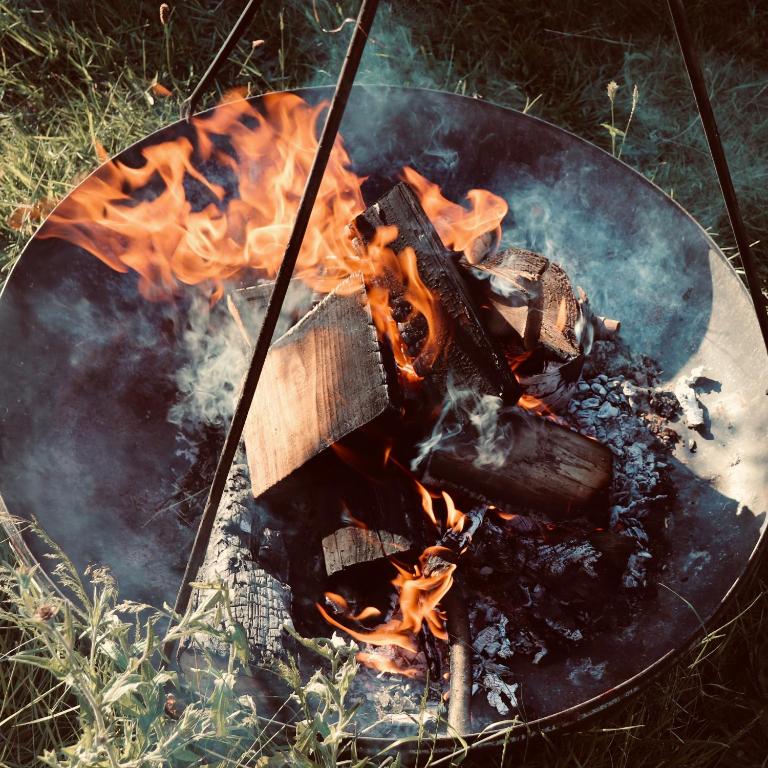 Gril dostupný pro hosty v luxury tent