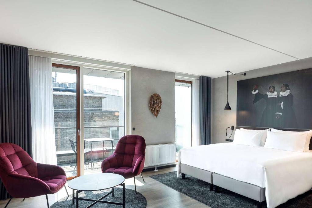 Radisson RED Aarhus - Resim 35