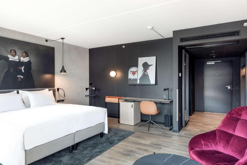 Radisson RED Aarhus - Resim 18