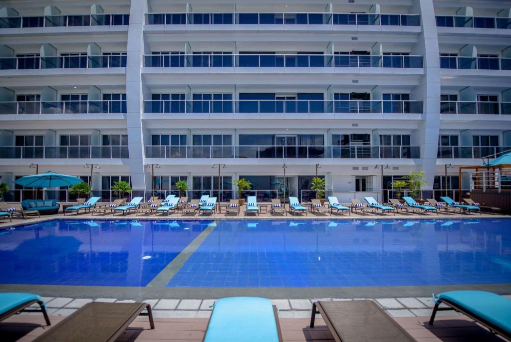 Wyndham Manta Sail Plaza Hotel and Convention Center