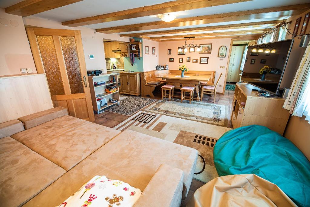 Kuchyň nebo kuchyňský kout v ubytování Apartments Zvoh, Krvavec, Ski-in, Ski-out