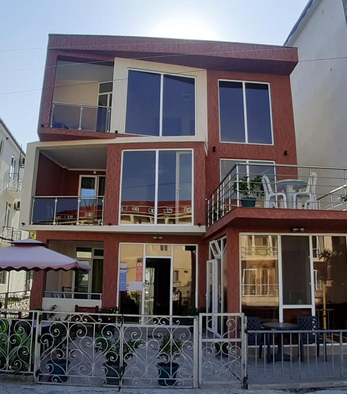 Budova, kde se hotel nachází