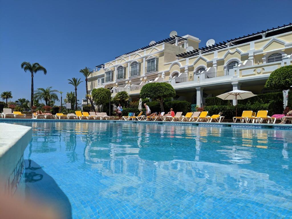 Booking.com: Ferienwohnung Aloha Gardens Irene's Escape , Marbella, Spanien  - 16 Gästebewertungen . Buchen Sie jetzt Ihr Hotel!