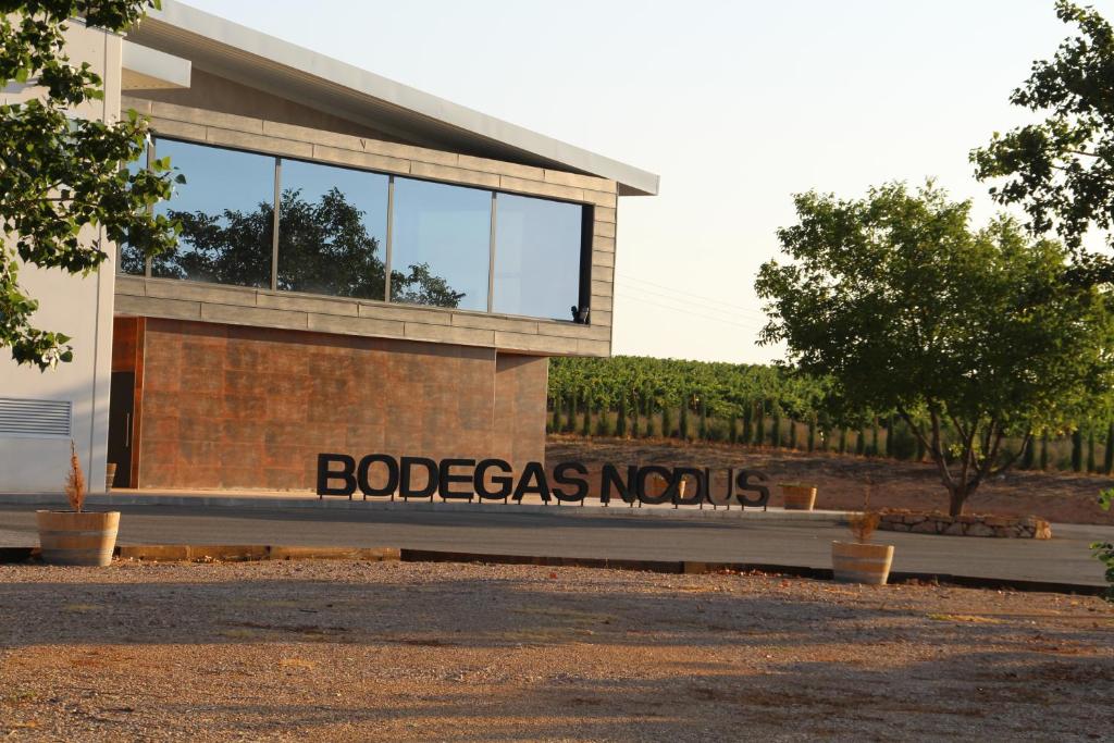 Hotel rural Entreviñas, Caudete de las Fuentes – Updated 2023 ...