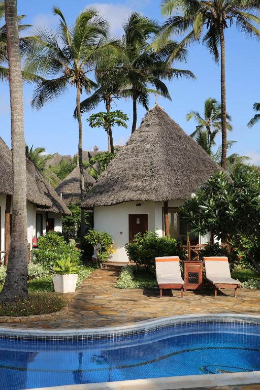 Bazén v ubytování Sultan Sands Island Resort & Spa nebo v jeho okolí
