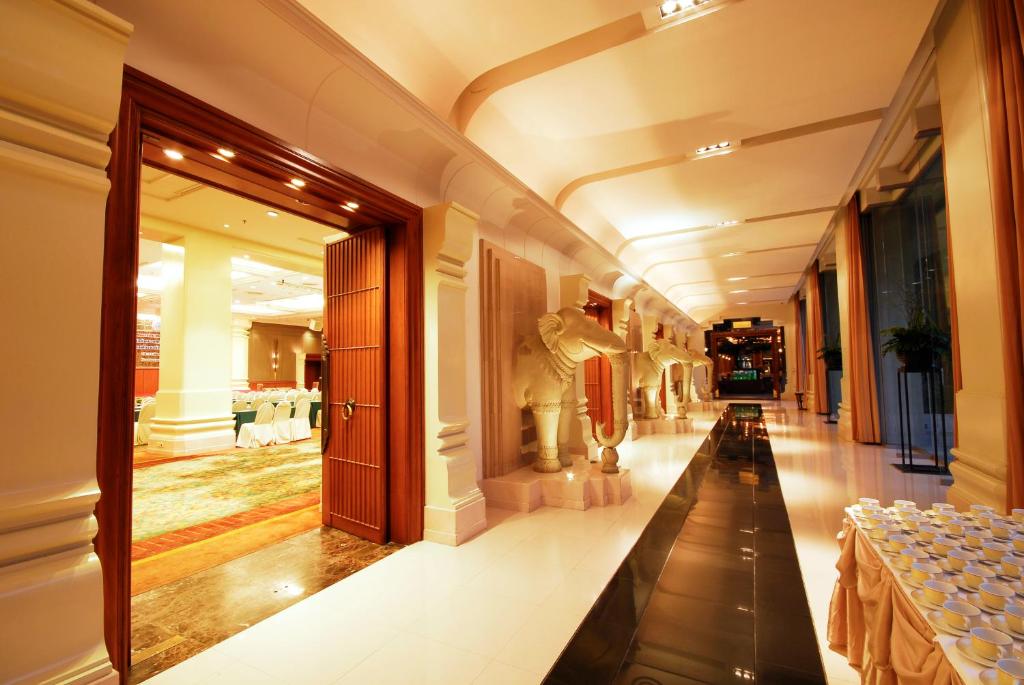 Rama Gardens Hotel Bangkok - Resim 22