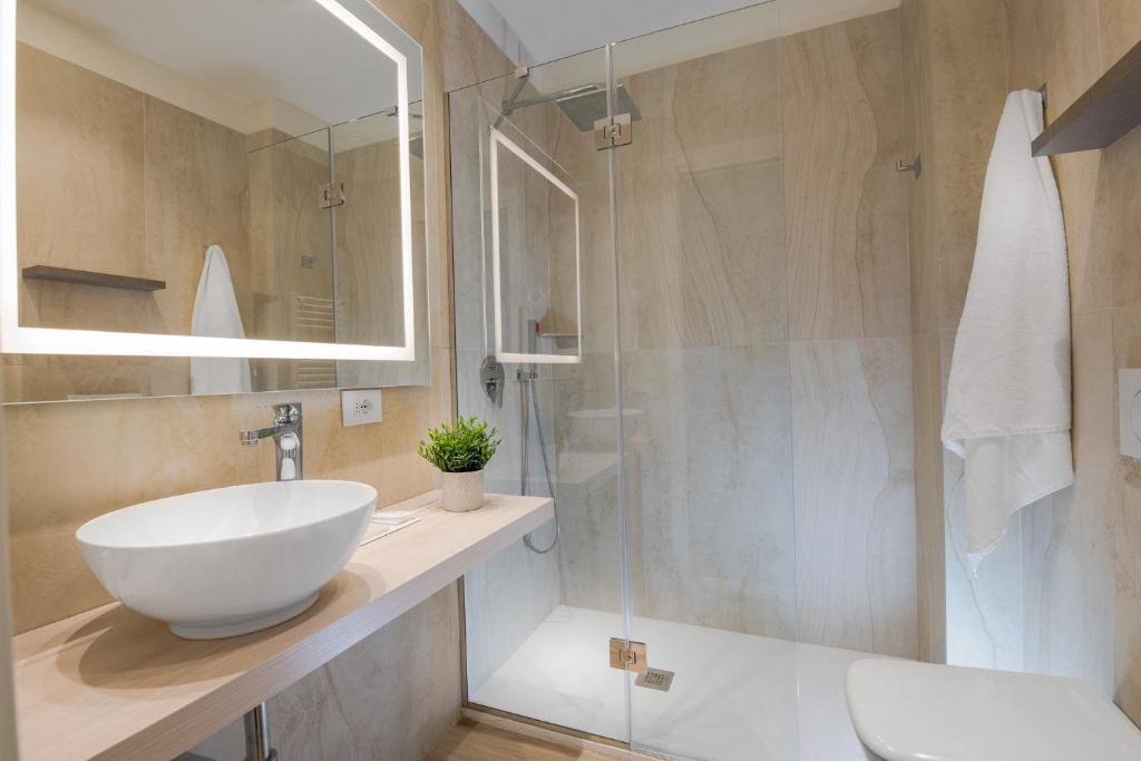Koupelna v ubytování Litoraneo Suite Hotel