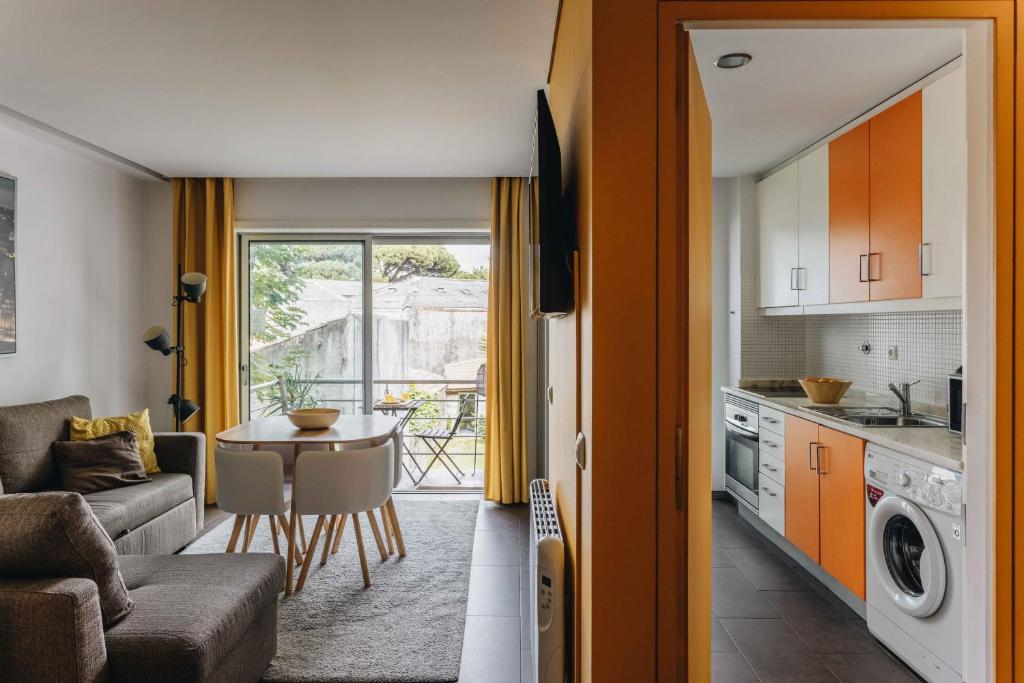 Budget-Friendly Studio with Balcony in Rosario