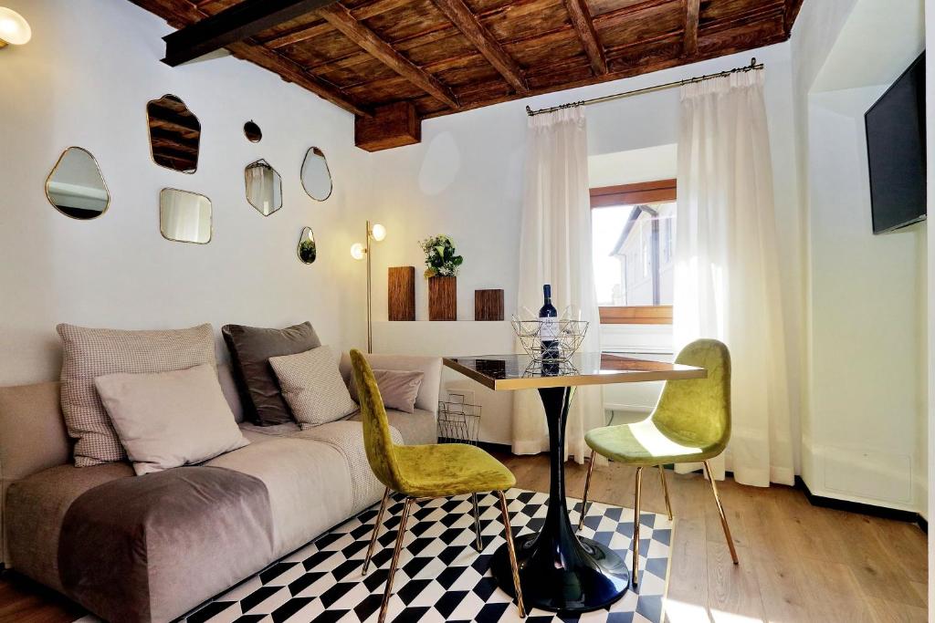 Uma área de estar em Restart Accommodations Rome