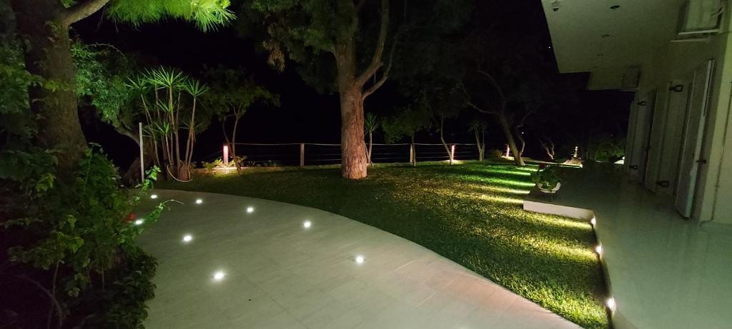 Zahrada ubytování Tzeni Villa