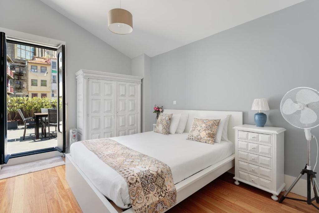 Mouzinho 244 - Porto Houses & Suites - 16