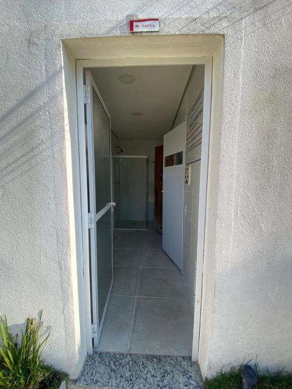  APARTAMENTO PARA LOCAÇÃO ENSEADA GUARUJÁ-SP BRASIL