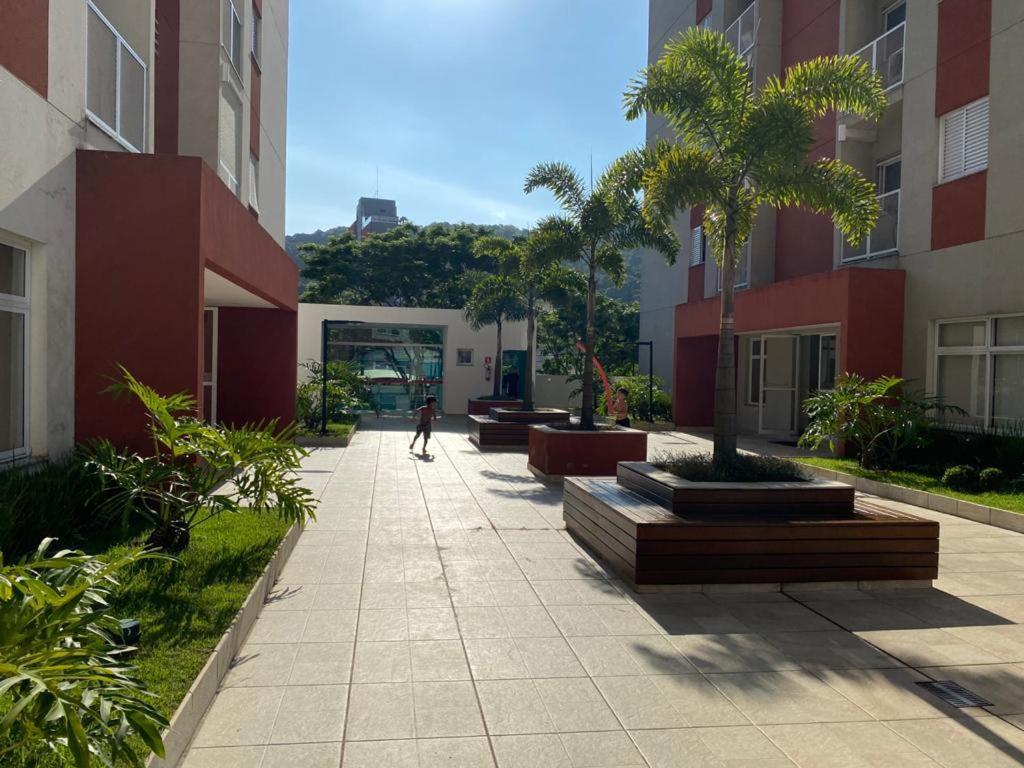  APARTAMENTO PARA LOCAÇÃO ENSEADA GUARUJÁ-SP BRASIL