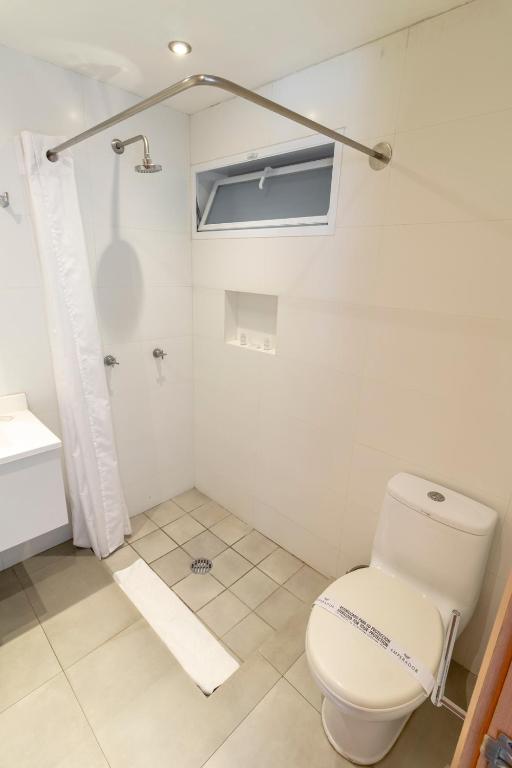 Koupelna v ubytování Hotel Emperador centro Guadalajara y Remodelado