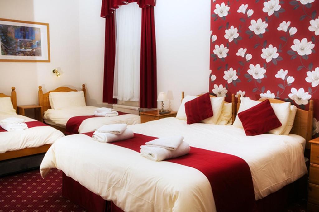 Glendower - Quadruple Room