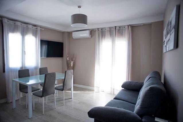 TV a/nebo společenská místnost v ubytování Apartamento Jardines de Cuenca
