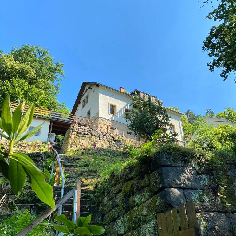 Luxusboofe - Ferienhaus am Lilienstein