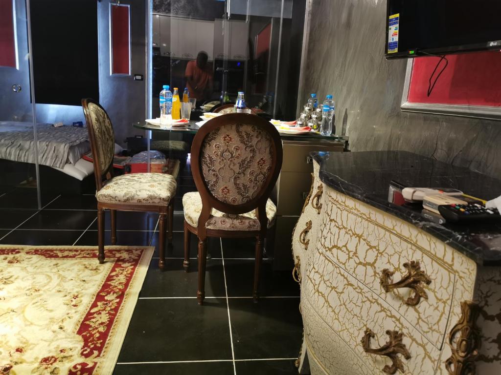 Posezení v ubytování Chic Apartment 2