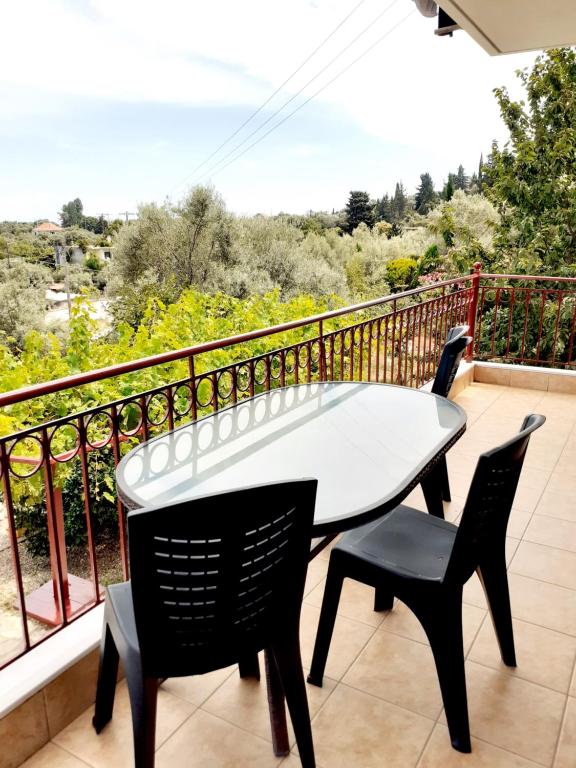 Balkon lub taras w obiekcie Monika Lefkada