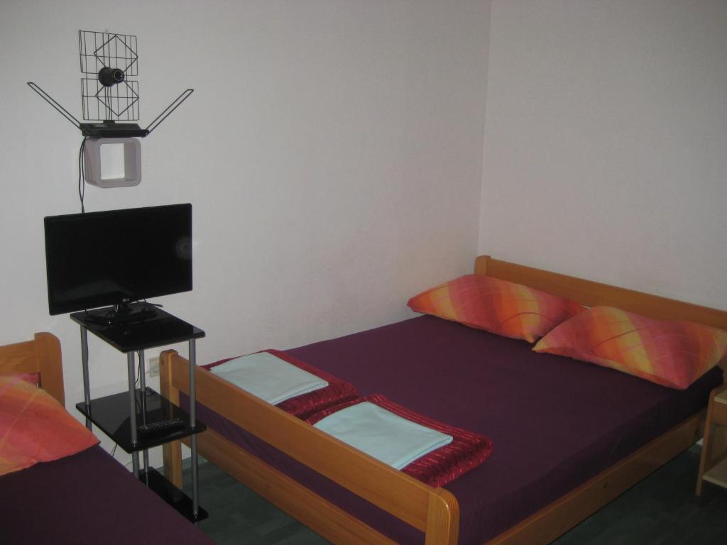 TV a/nebo společenská místnost v ubytování Marijan Martinović Apartments