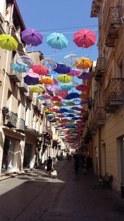 Il Girasole a Iglesias - Luminoso Appartamento in Centro