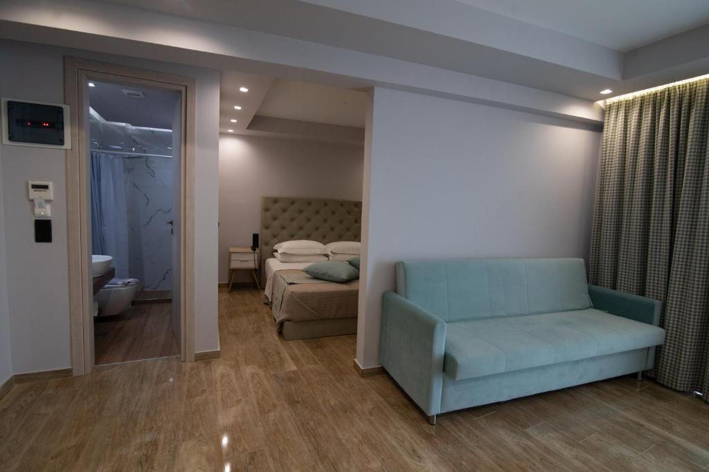 Posezení v ubytování Aianteion Bay Luxury Hotel & Suites