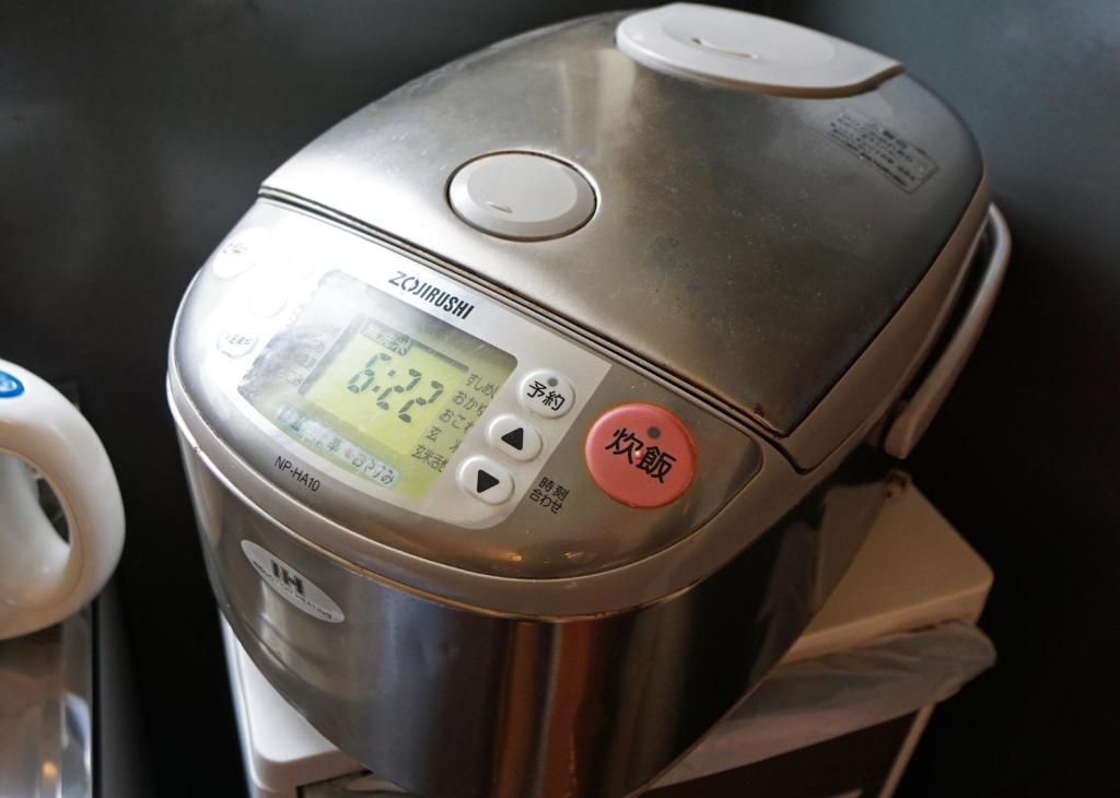 Zojirushi Hot Water Heater: A Genius Product for Every Kitchen